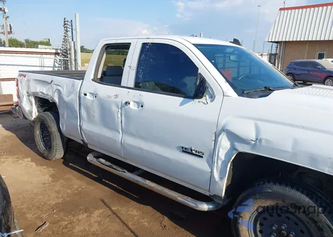 2019 Chevrolet Silverado 1500 Ld Silverado Custom z USA, uszkodzony, nr VIN 2GCVKMEC7K1243970